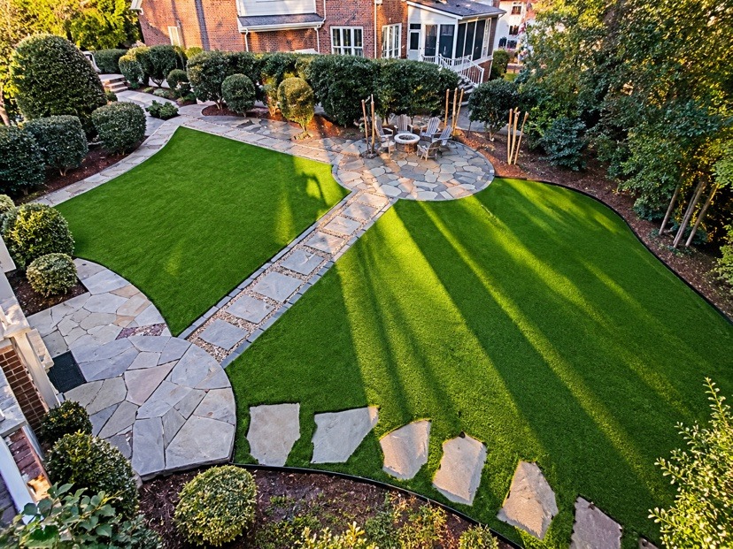 Backyard turf, aerial view | S & J Synthetic Turf